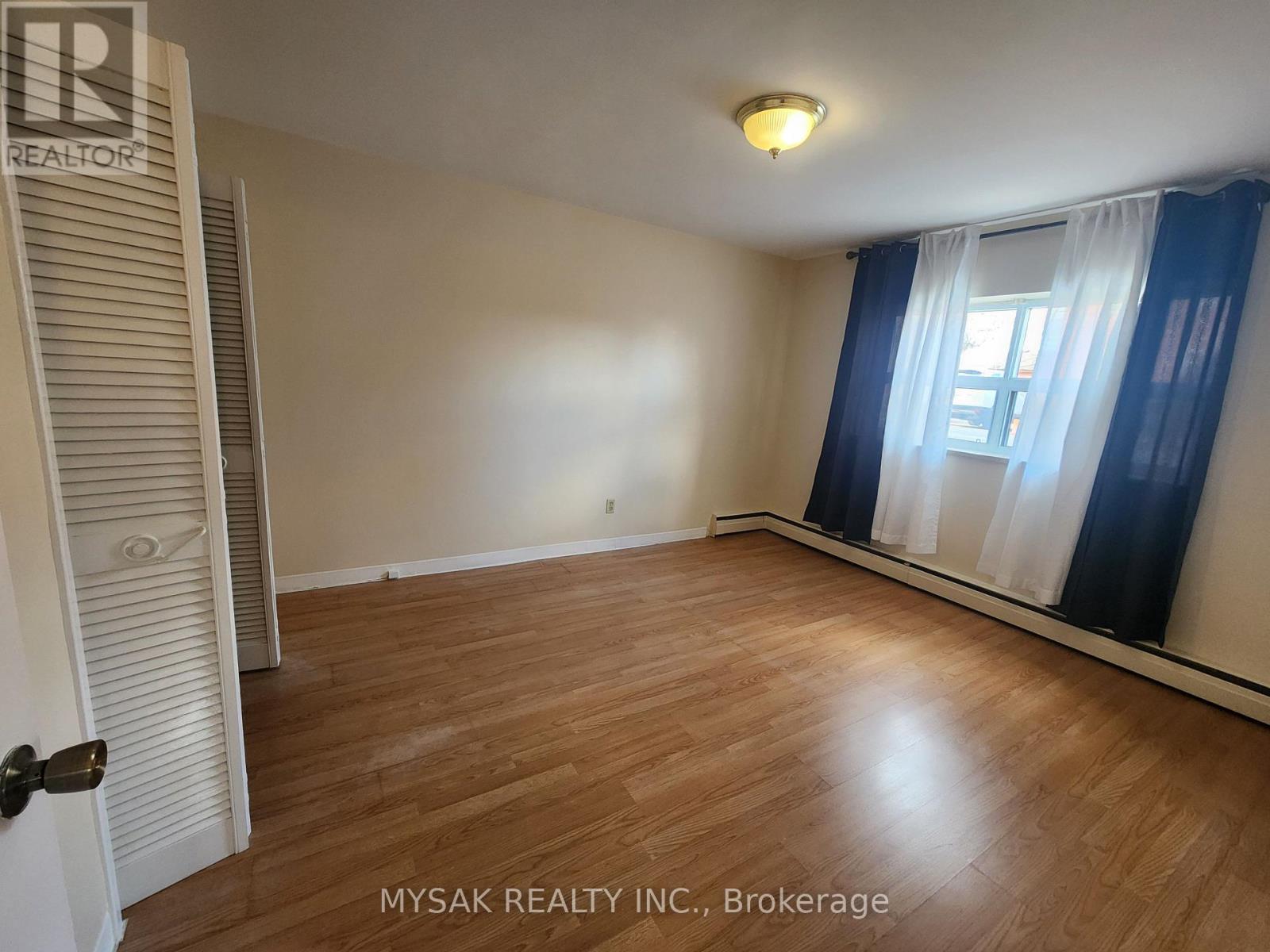 4391 JACKSON STREET, Lincoln (Beamsville), Ontario, L3J0M8 — Photo 7