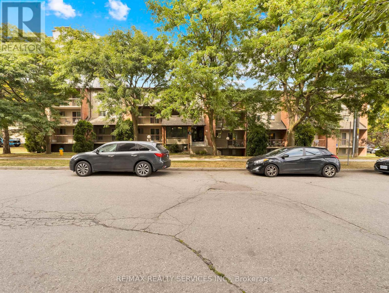 103 - 30 HICKORY STREET E, Waterloo, Ontario, N2J4L4 — Photo 3