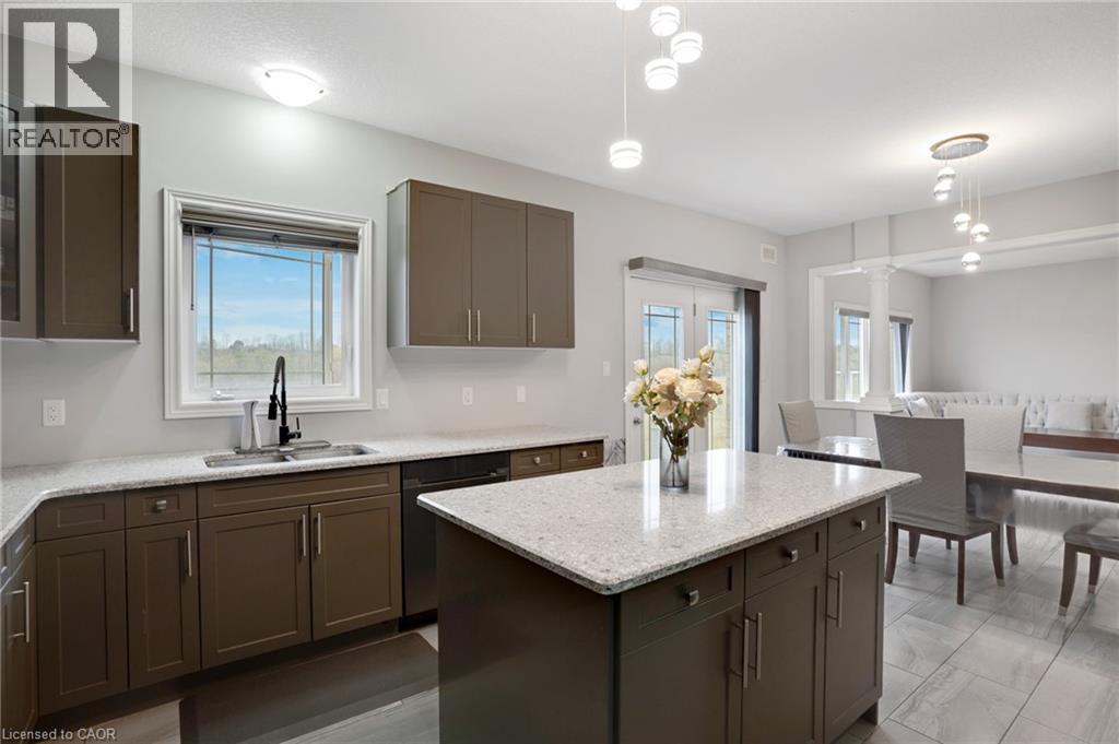 341 RIVERTRAIL Avenue, Kitchener, Ontario, N2A0K4 — Photo 18