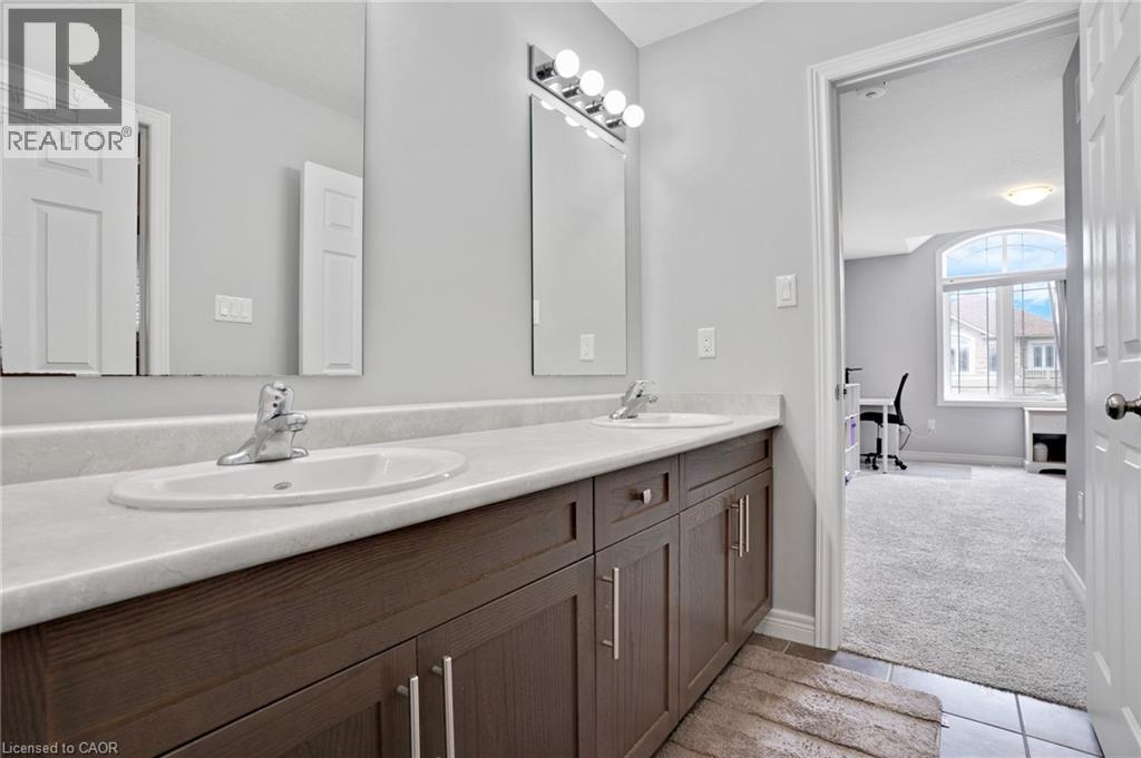 341 RIVERTRAIL Avenue, Kitchener, Ontario, N2A0K4 — Photo 36