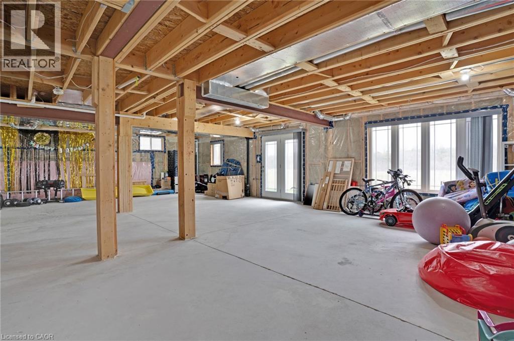 341 RIVERTRAIL Avenue, Kitchener, Ontario, N2A0K4 — Photo 45