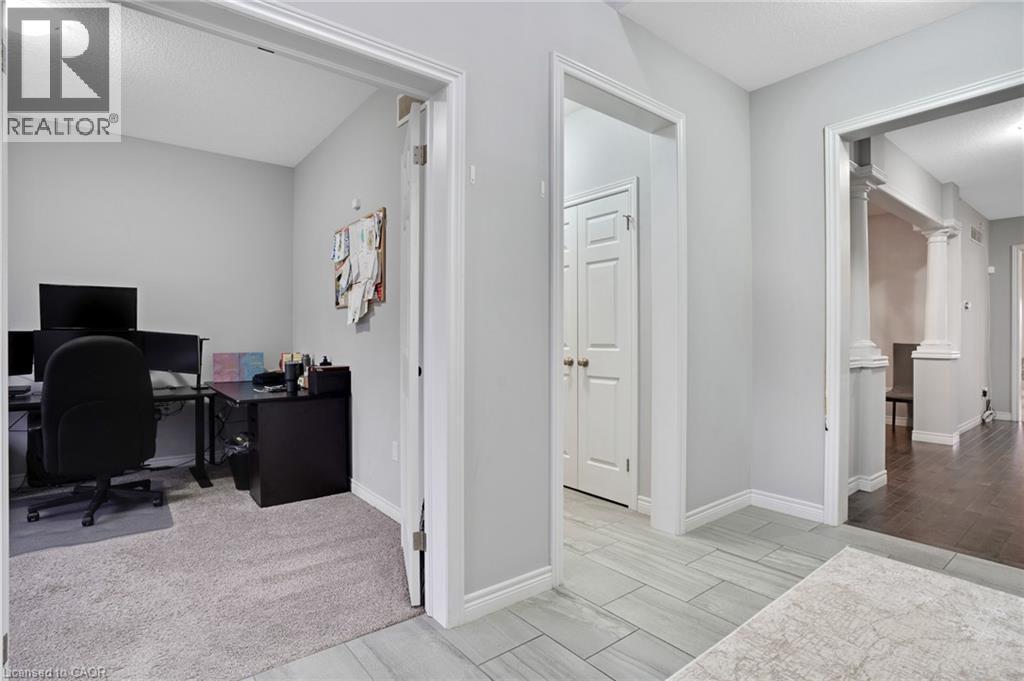 341 RIVERTRAIL Avenue, Kitchener, Ontario, N2A0K4 — Photo 6