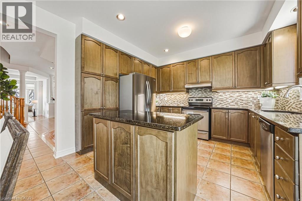 125 CREEK PATH Avenue, Oakville, Ontario, L6L6T3 — Photo 12