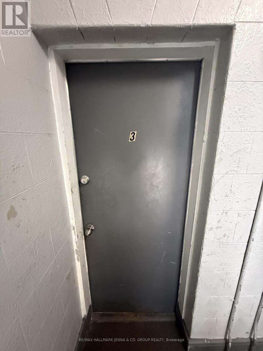 3 - 280 BLAKE BOULEVARD, Ottawa, Ontario, K1L6L7 — Photo 2