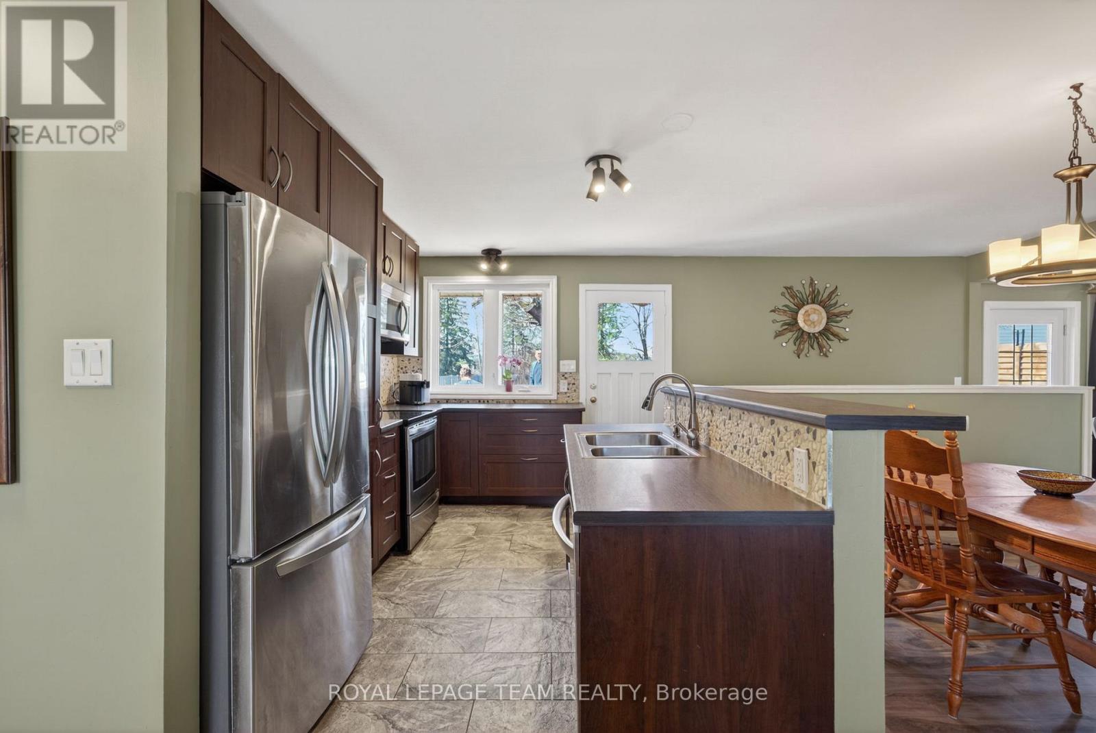 105 FORTUNE STREET, Ottawa, Ontario, K0A2Z0 — Photo 11