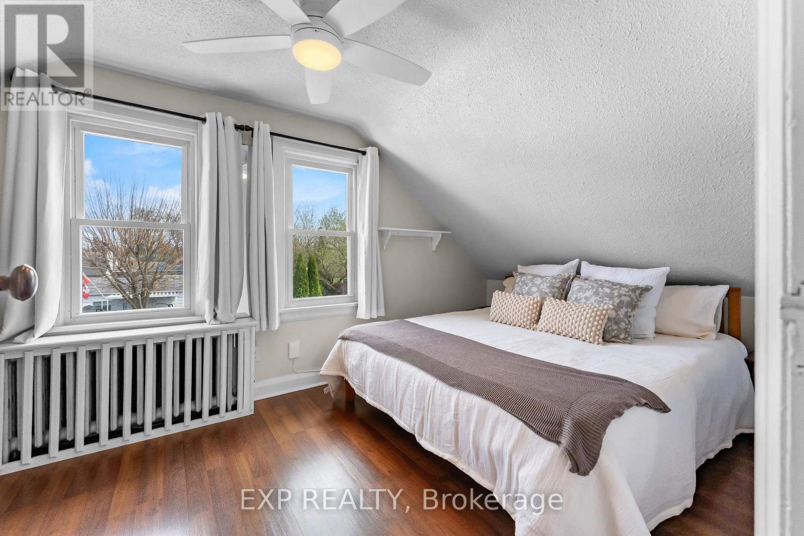 62 ROLLS AVENUE, St. Catharines (Fairview), Ontario, L2N1W1 — Photo 18
