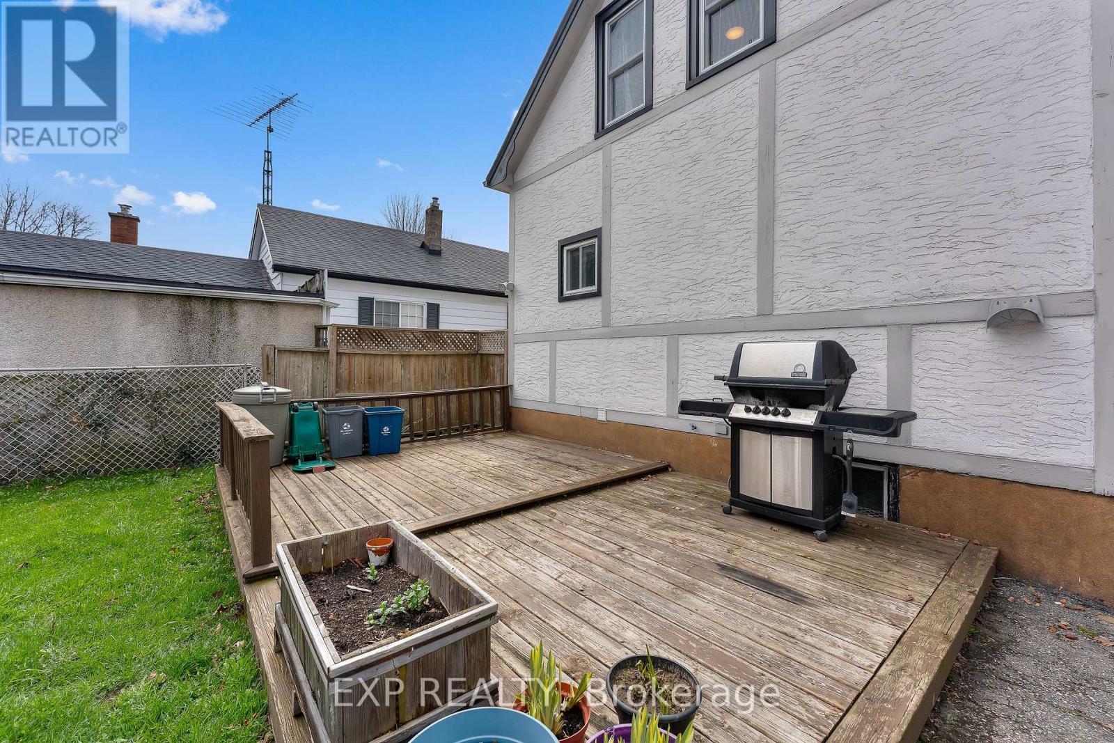 62 ROLLS AVENUE, St. Catharines (Fairview), Ontario, L2N1W1 — Photo 23