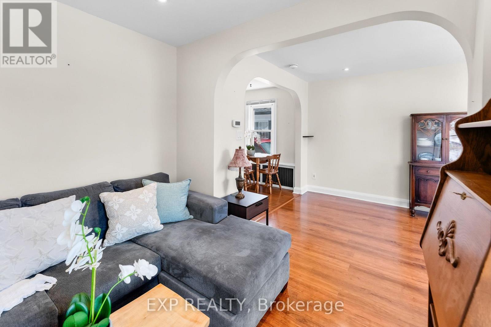 62 ROLLS AVENUE, St. Catharines (Fairview), Ontario, L2N1W1 — Photo 8