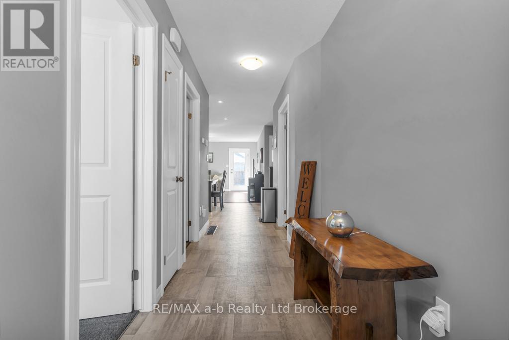 242 WILSON AVENUE, Tillsonburg, Ontario, N4G0H4 — Photo 11