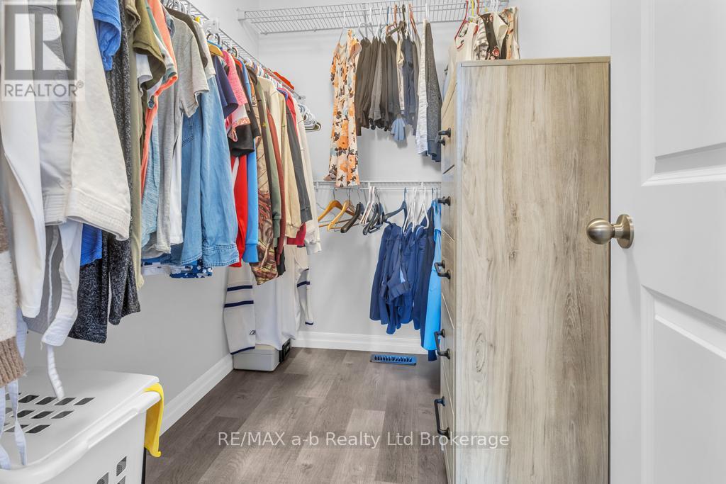 242 WILSON AVENUE, Tillsonburg, Ontario, N4G0H4 — Photo 25