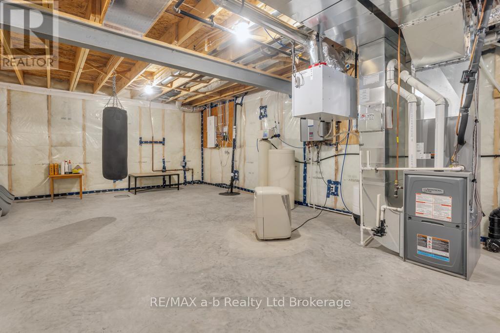 242 WILSON AVENUE, Tillsonburg, Ontario, N4G0H4 — Photo 31