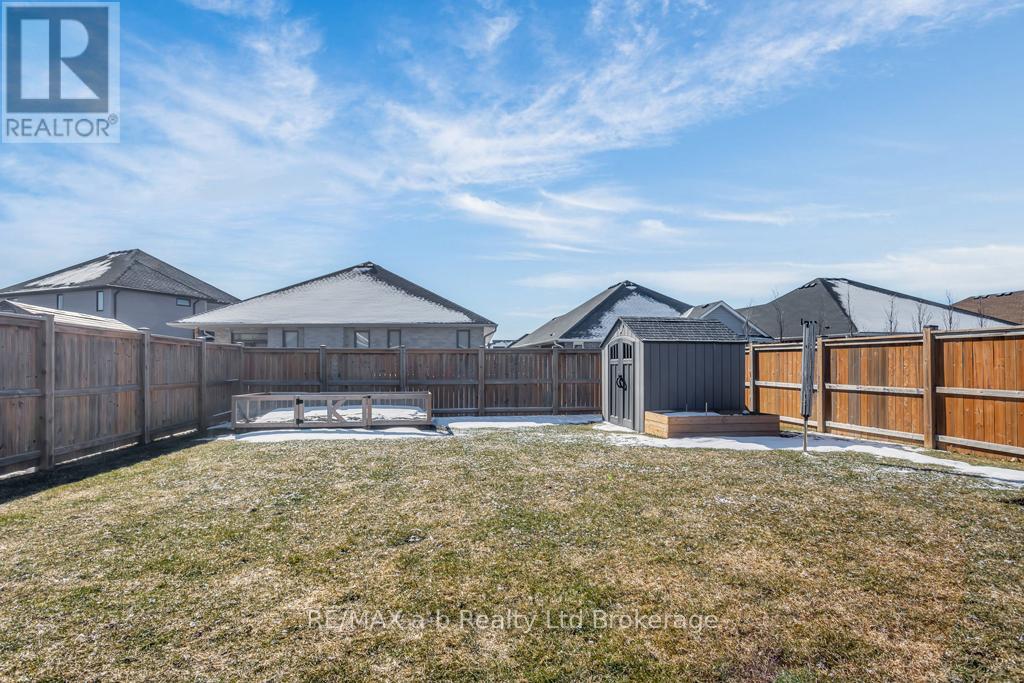 242 WILSON AVENUE, Tillsonburg, Ontario, N4G0H4 — Photo 7