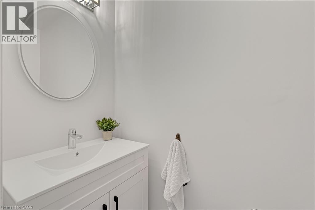 1471 PICKWICK Drive, Mississauga, Ontario, L5V1V7 — Photo 14