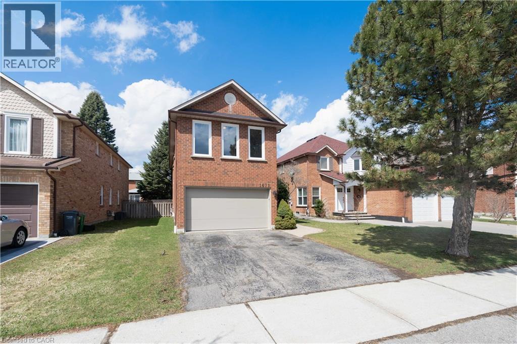 1471 PICKWICK Drive, Mississauga, Ontario, L5V1V7 — Photo 2
