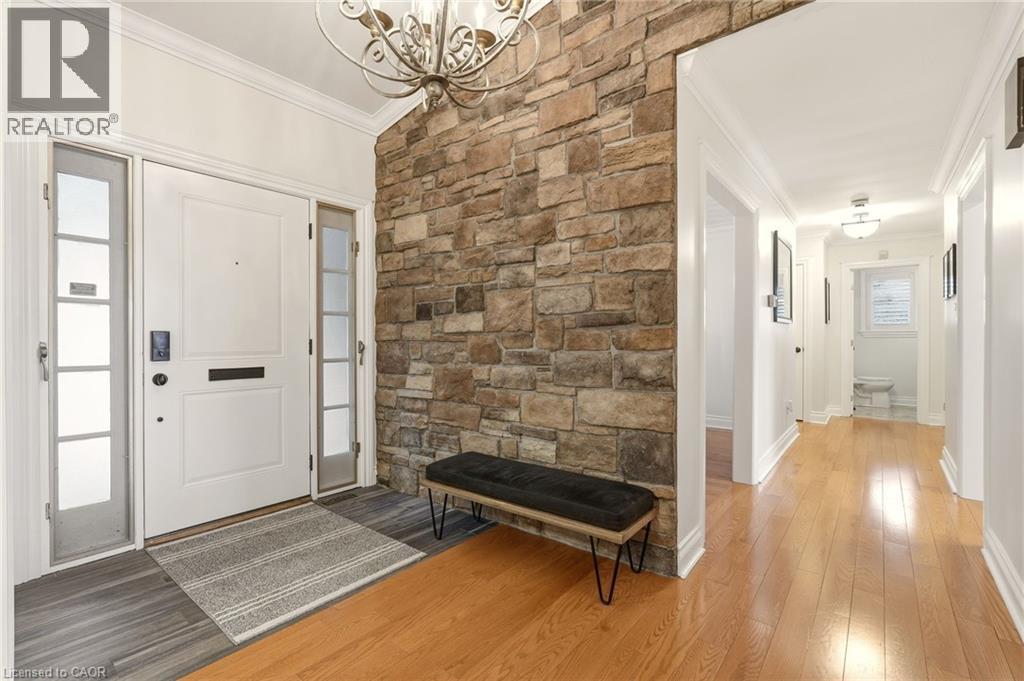 43 MAPLE Drive, Stoney Creek, Ontario, L8G3C4 — Photo 5