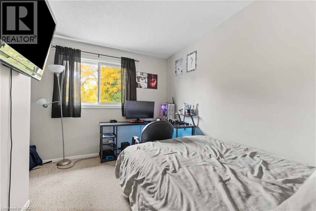 36 ANGELA Crescent, Cambridge, Ontario, N1S4B6 — Photo 21