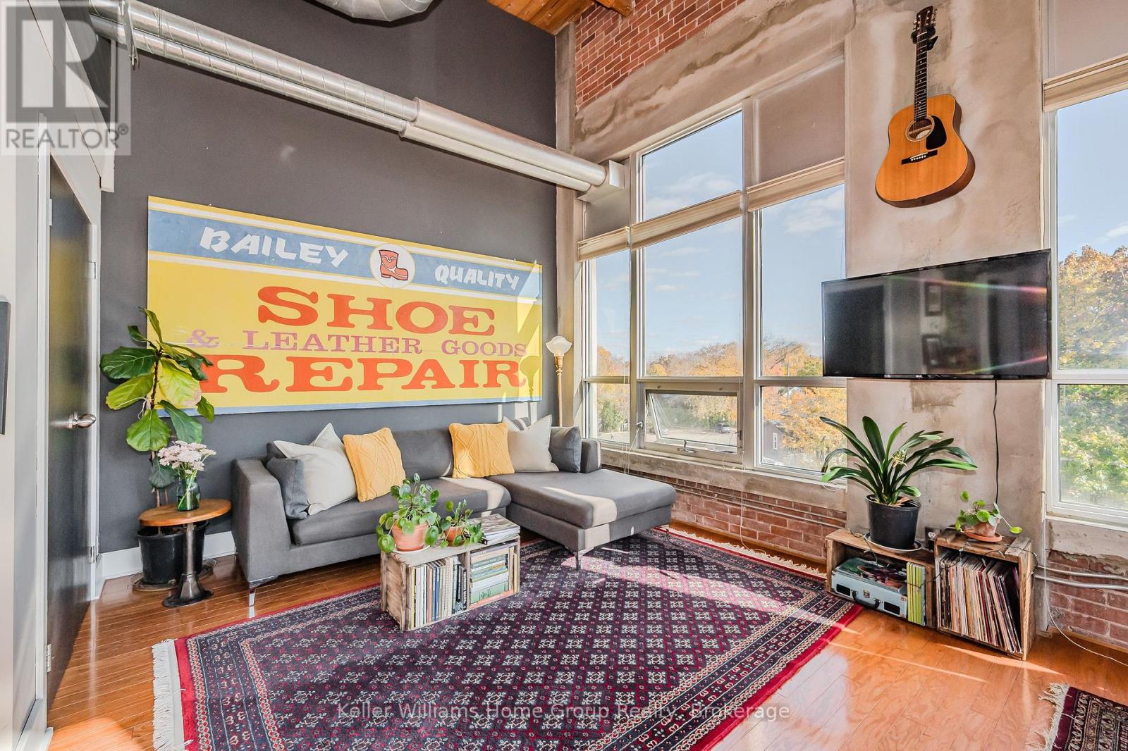 302 - 26 ONTARIO STREET, Guelph (St. Patrick's Ward), Ontario, N1E7K1 — Photo 5