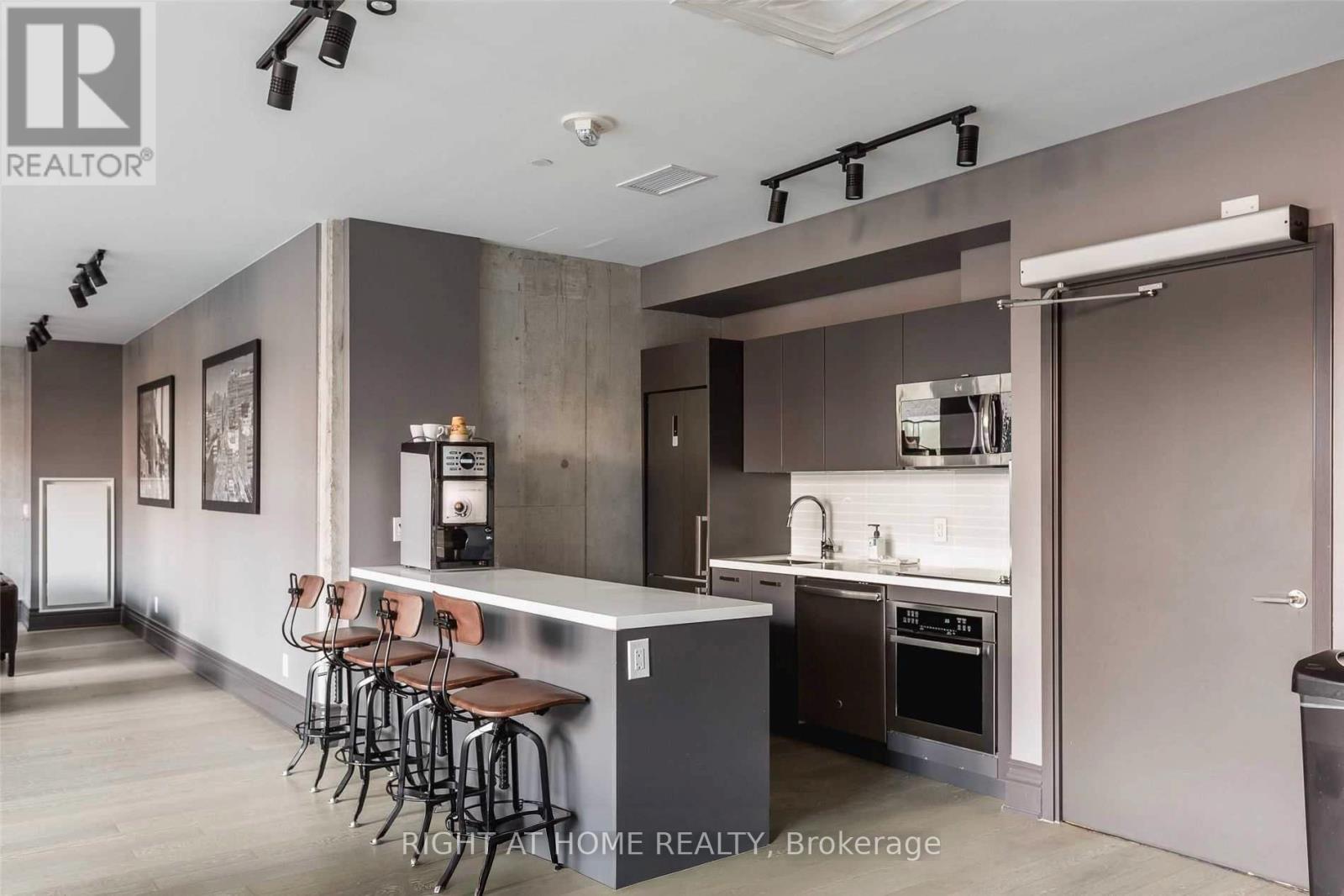 705 - 608 RICHMOND STREET W, Toronto (Waterfront Communities), Ontario, M5V1Y9 — Photo 17