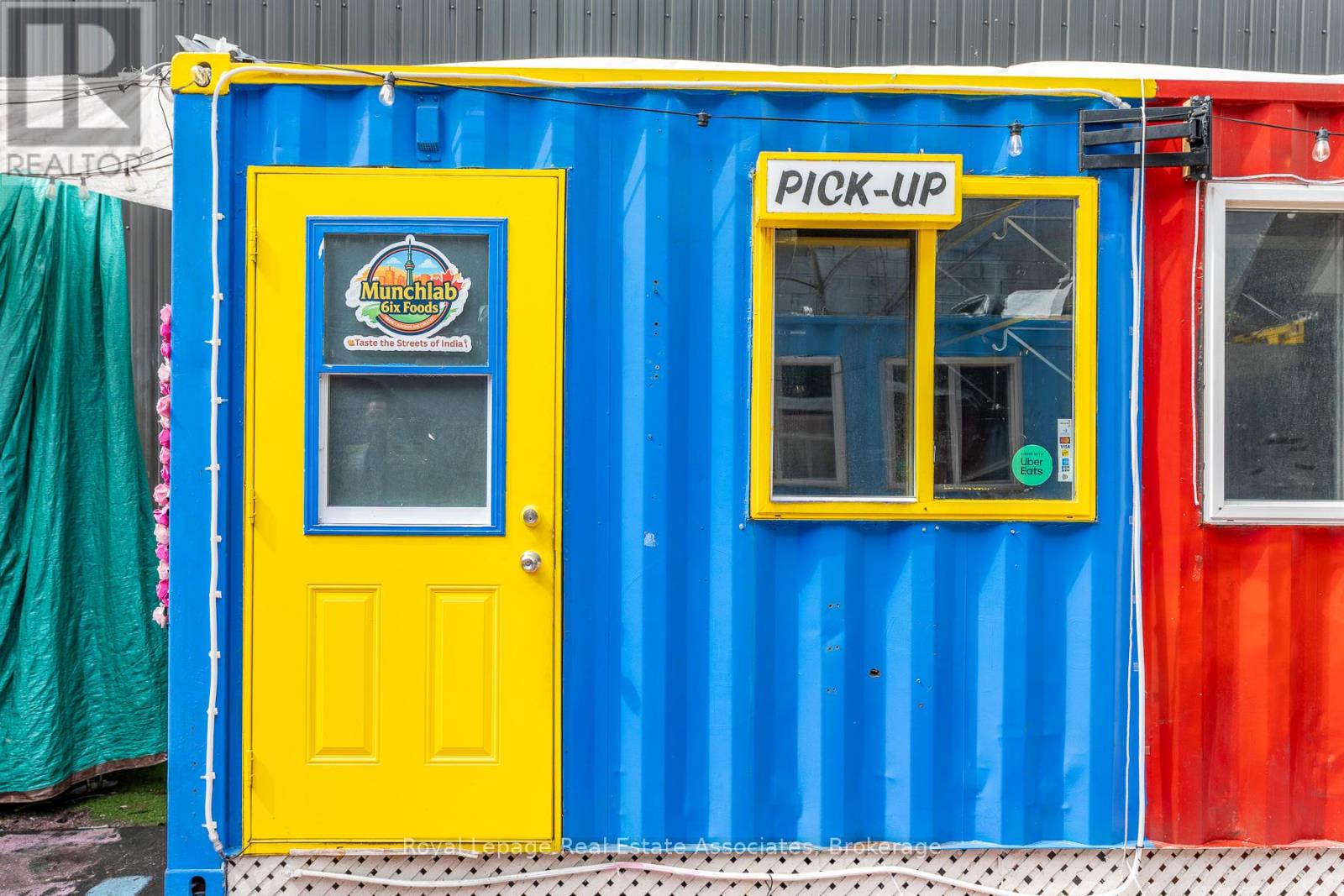 617 QUEEN STREET W, Toronto (Waterfront Communities), Ontario, M5V2B7 — Photo 12