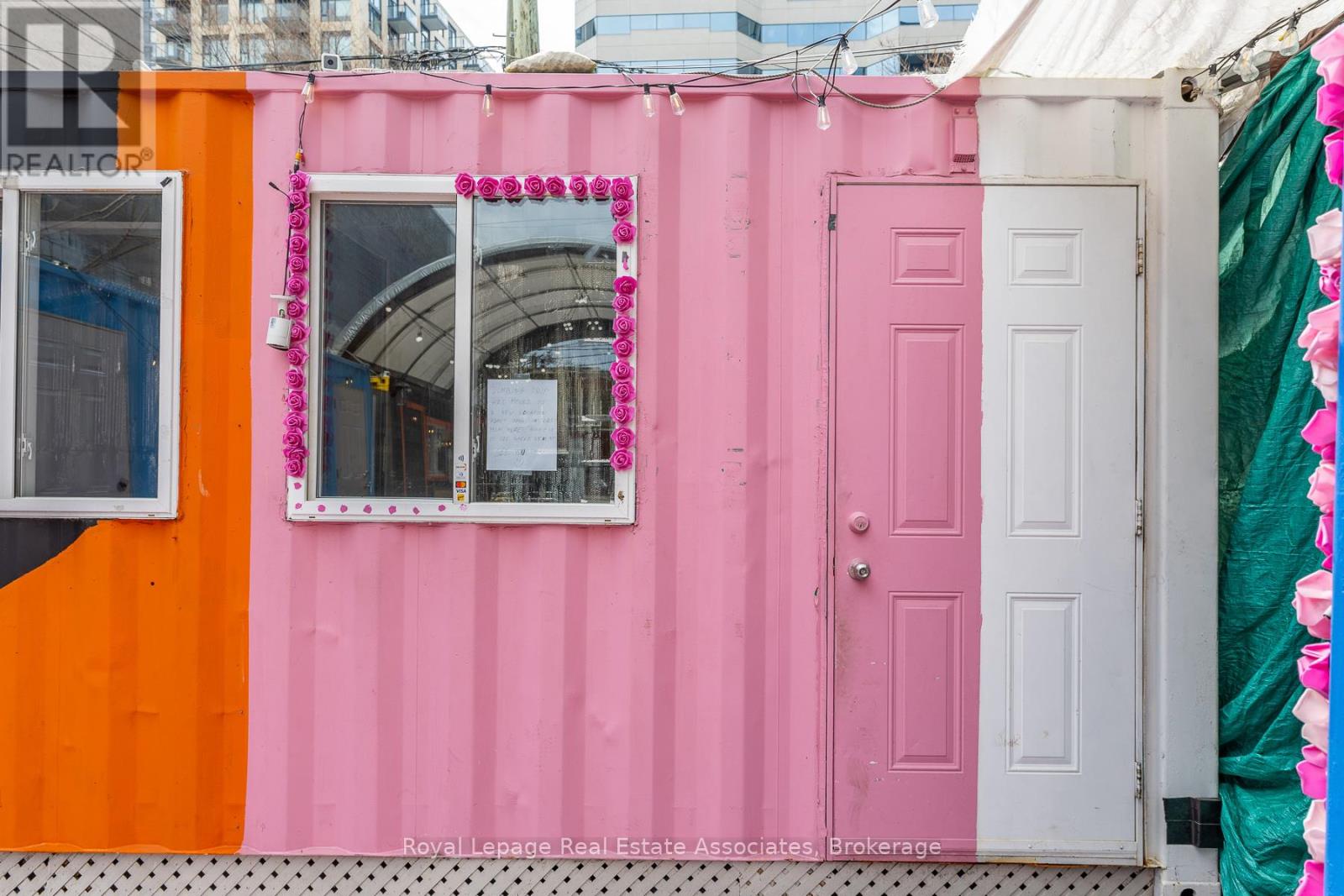 617 QUEEN STREET W, Toronto (Waterfront Communities), Ontario, M5V2B7 — Photo 16