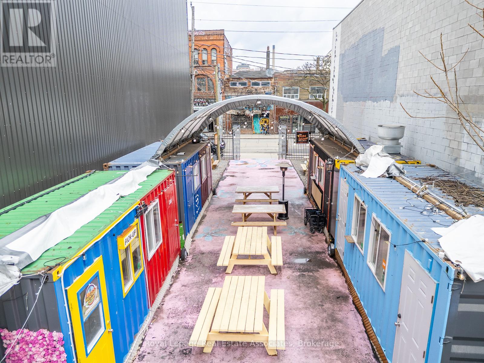 617 QUEEN STREET W, Toronto (Waterfront Communities), Ontario, M5V2B7 — Photo 6