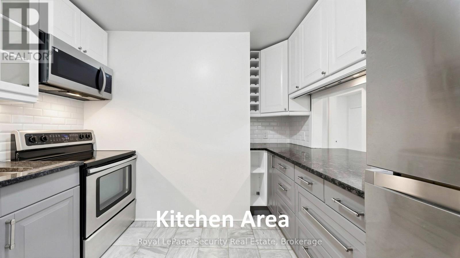 #208 - 35 RAGLAN AVENUE, Toronto (Humewood-Cedarvale), Ontario, M6C2K7 — Photo 17