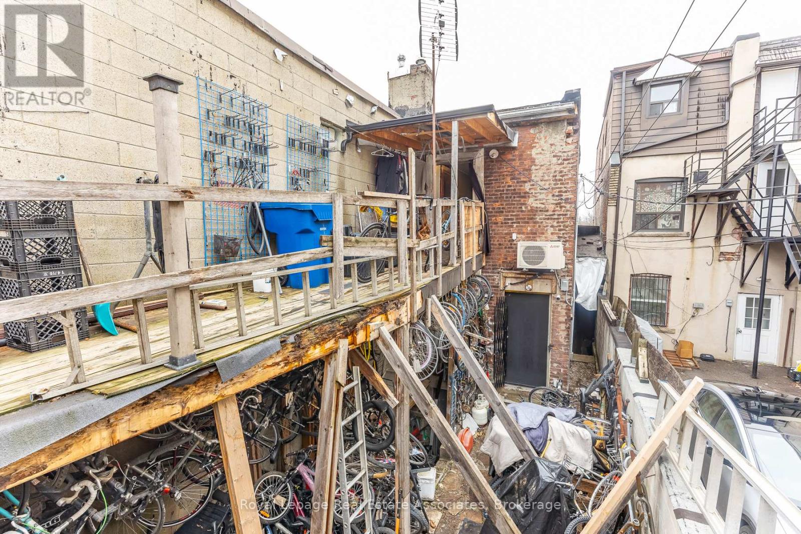 863 BLOOR STREET W, Toronto (Palmerston-Little Italy), Ontario, M6G1M4 — Photo 10