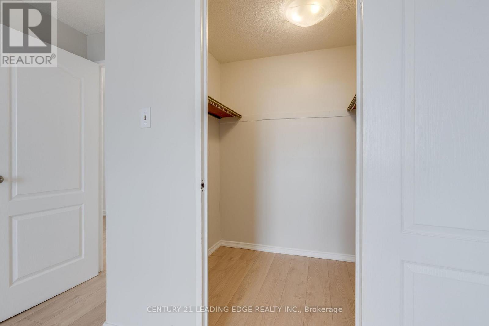 1704 - 270 PALMDALE DRIVE, Toronto (Tam O'Shanter-Sullivan), Ontario, M1T3N8 — Photo 16