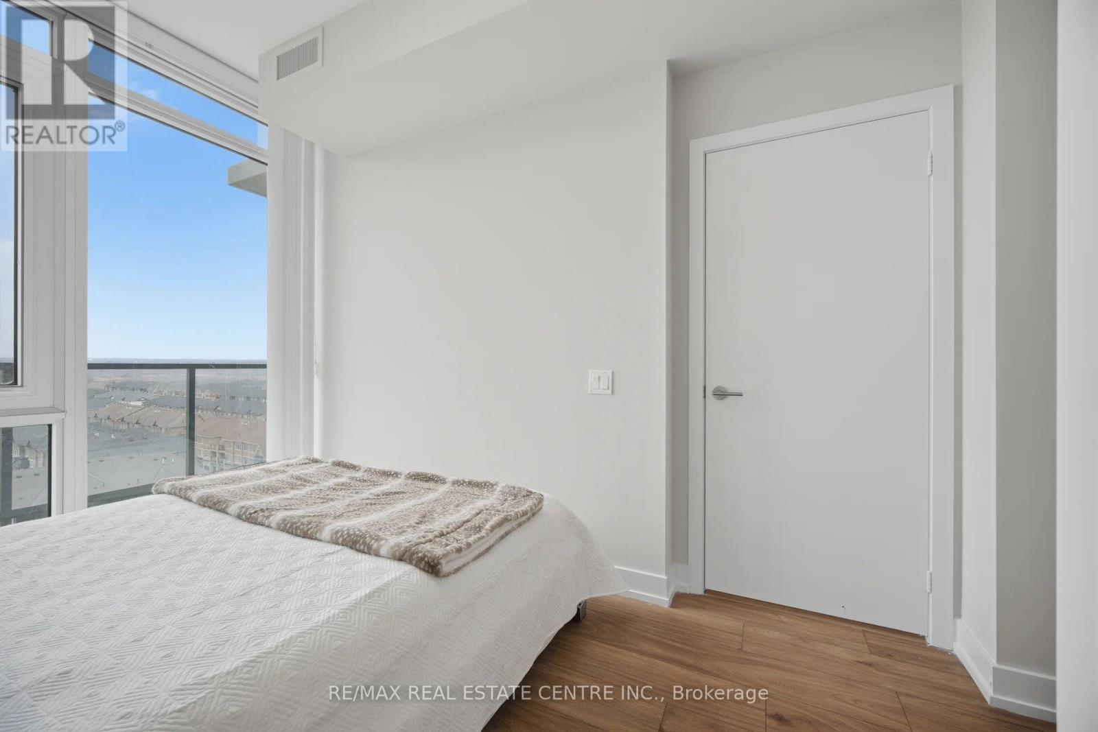 901 - 215 VETERANS DRIVE, Brampton (Northwest Brampton), Ontario, L7A5L6 — Photo 12