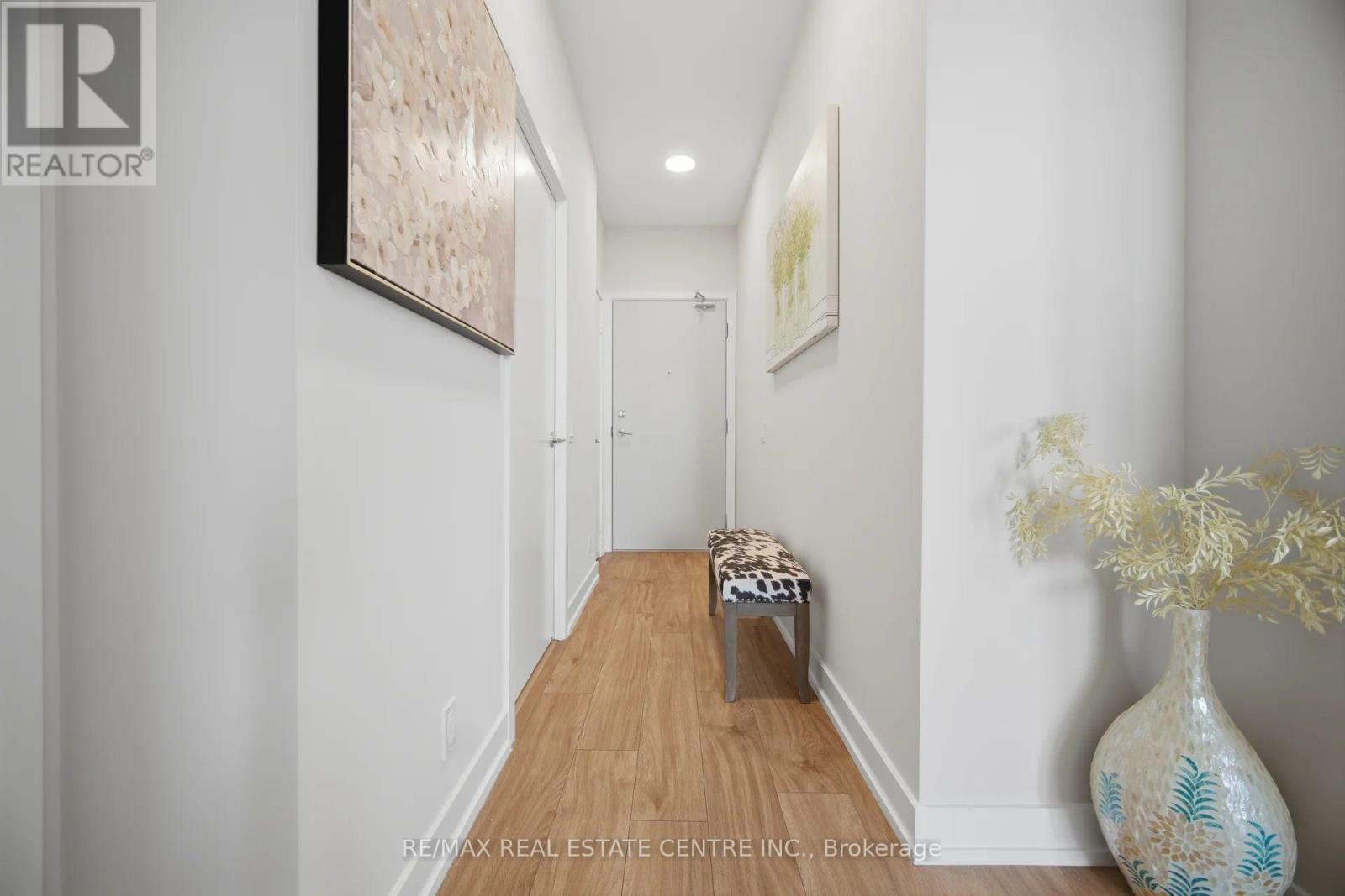 901 - 215 VETERANS DRIVE, Brampton (Northwest Brampton), Ontario, L7A5L6 — Photo 4