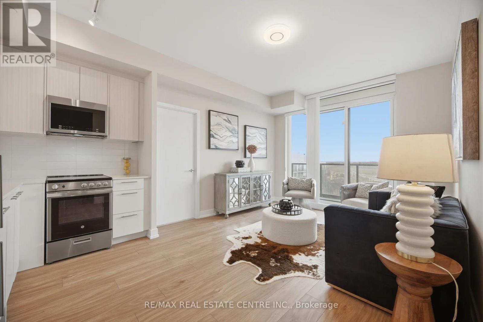 901 - 215 VETERANS DRIVE, Brampton (Northwest Brampton), Ontario, L7A5L6 — Photo 5