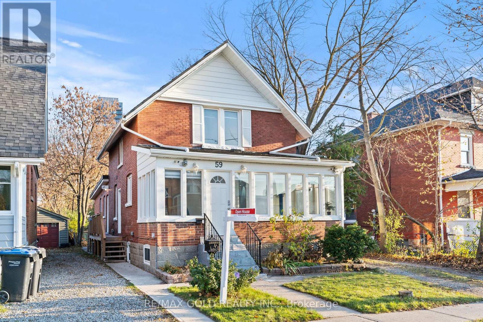 59A DAVID STREET, Brampton (Downtown Brampton), Ontario, L6X1J6 — Photo 2