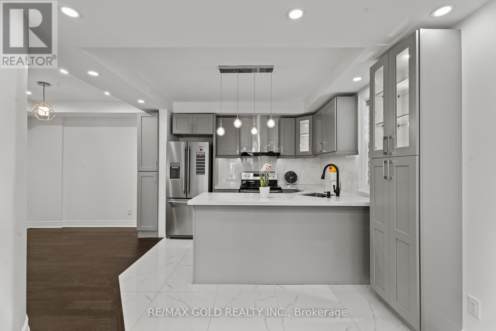 59 DAVID STREET, Brampton (Downtown Brampton), Ontario, L6X1J6 — Photo 5