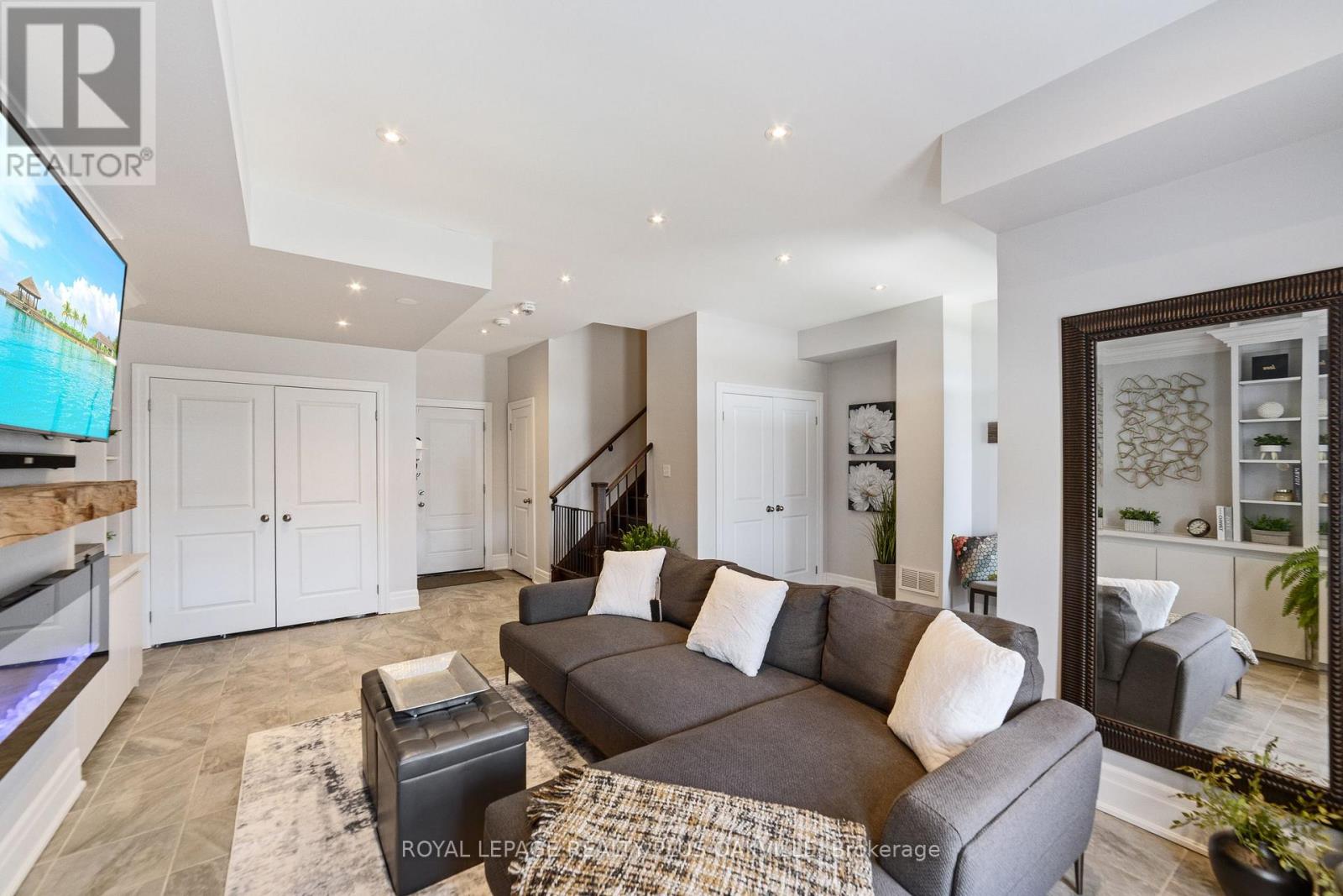 2275 KHALSA GATE, Oakville (WM Westmount), Ontario, L6M1P4 — Photo 5