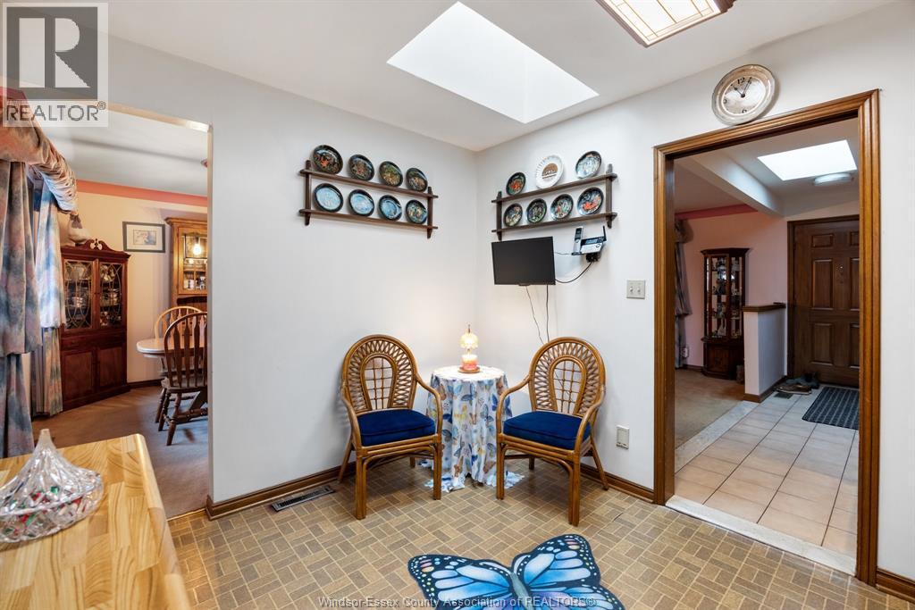 2374 RANDOLPH AVENUE, Windsor, Ontario, N8E3X4 — Photo 9