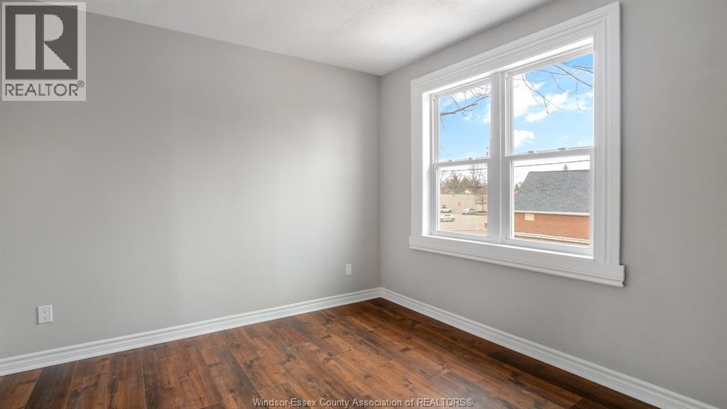 821-823 VILLAIRE, Windsor, Ontario, N9S2J3 — Photo 13