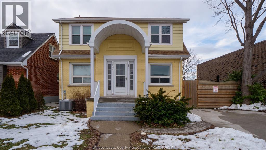 821-823 VILLAIRE, Windsor, Ontario, N9S2J3 — Photo 2