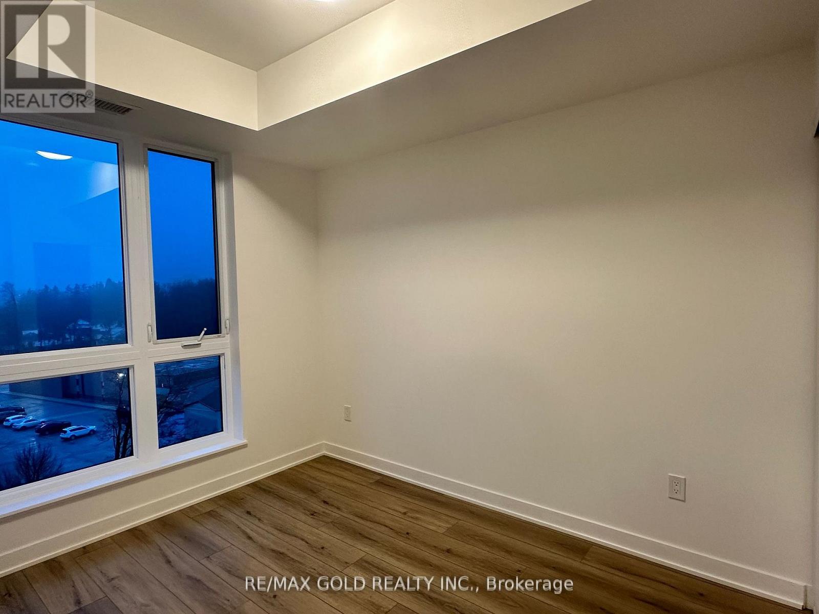 605 - 312 ERB STREET W, Waterloo, Ontario, N2L1W3 — Photo 5