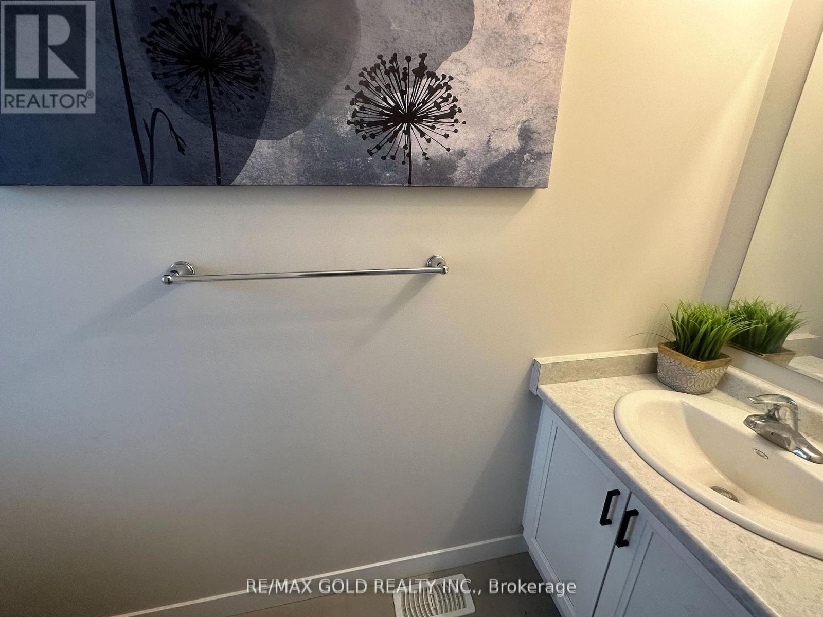 605 - 312 ERB STREET W, Waterloo, Ontario, N2L1W3 — Photo 8