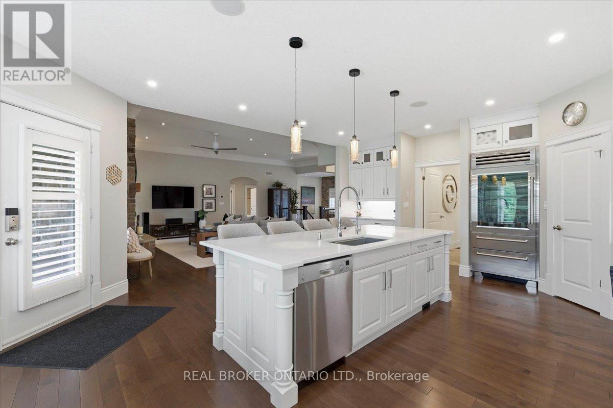 945 RIVERSTONE COURT, Kitchener, Ontario, N2P0A3 — Photo 9