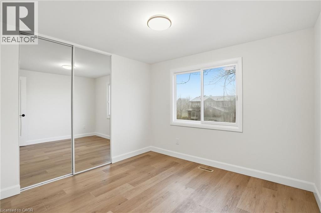 8 CHUDLEIGH Street, Waterdown, Ontario, L9H7E4 — Photo 29