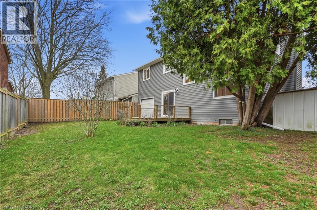 8 CHUDLEIGH Street, Waterdown, Ontario, L9H7E4 — Photo 38