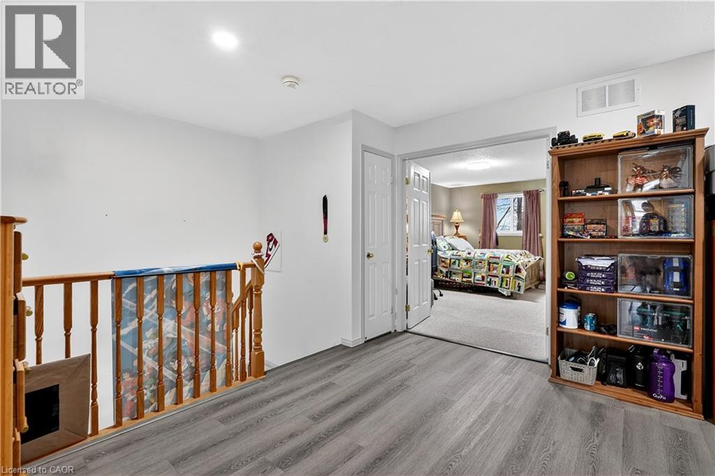 380 HIGHLAND Road W, Stoney Creek, Ontario, L8J3W3 — Photo 12