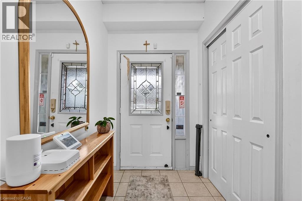 380 HIGHLAND Road W, Stoney Creek, Ontario, L8J3W3 — Photo 3