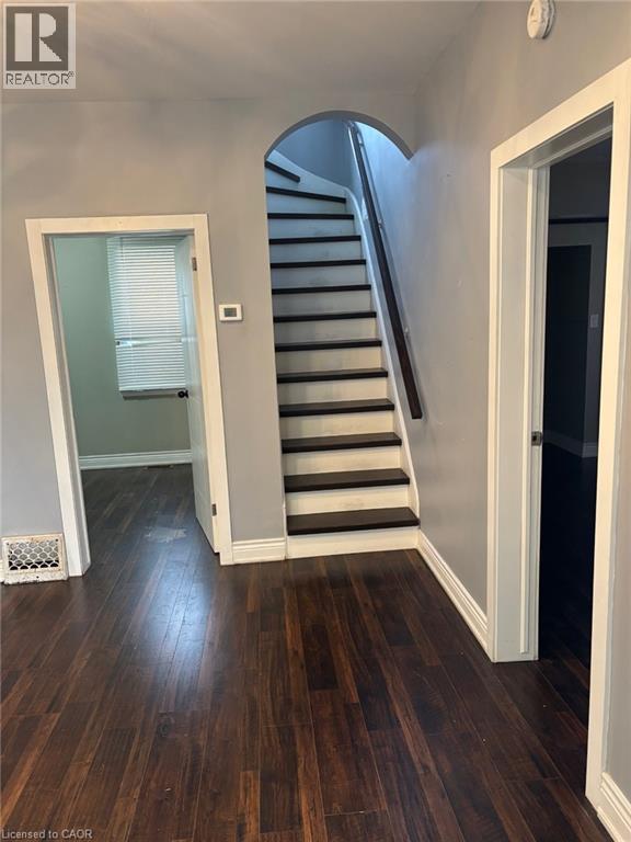 4404 MORRISON Street, Niagara Falls, Ontario, L2E2B3 — Photo 5