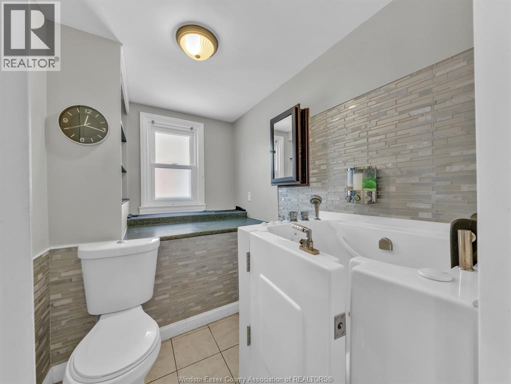 2347 TOURANGEAU ROAD, Windsor, Ontario, N8W4N5 — Photo 17