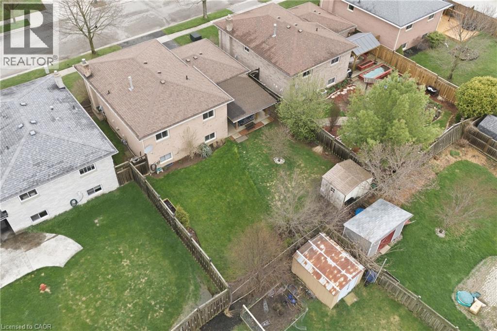 32 HOBART Crescent, Brantford, Ontario, N3P1V6 — Photo 27