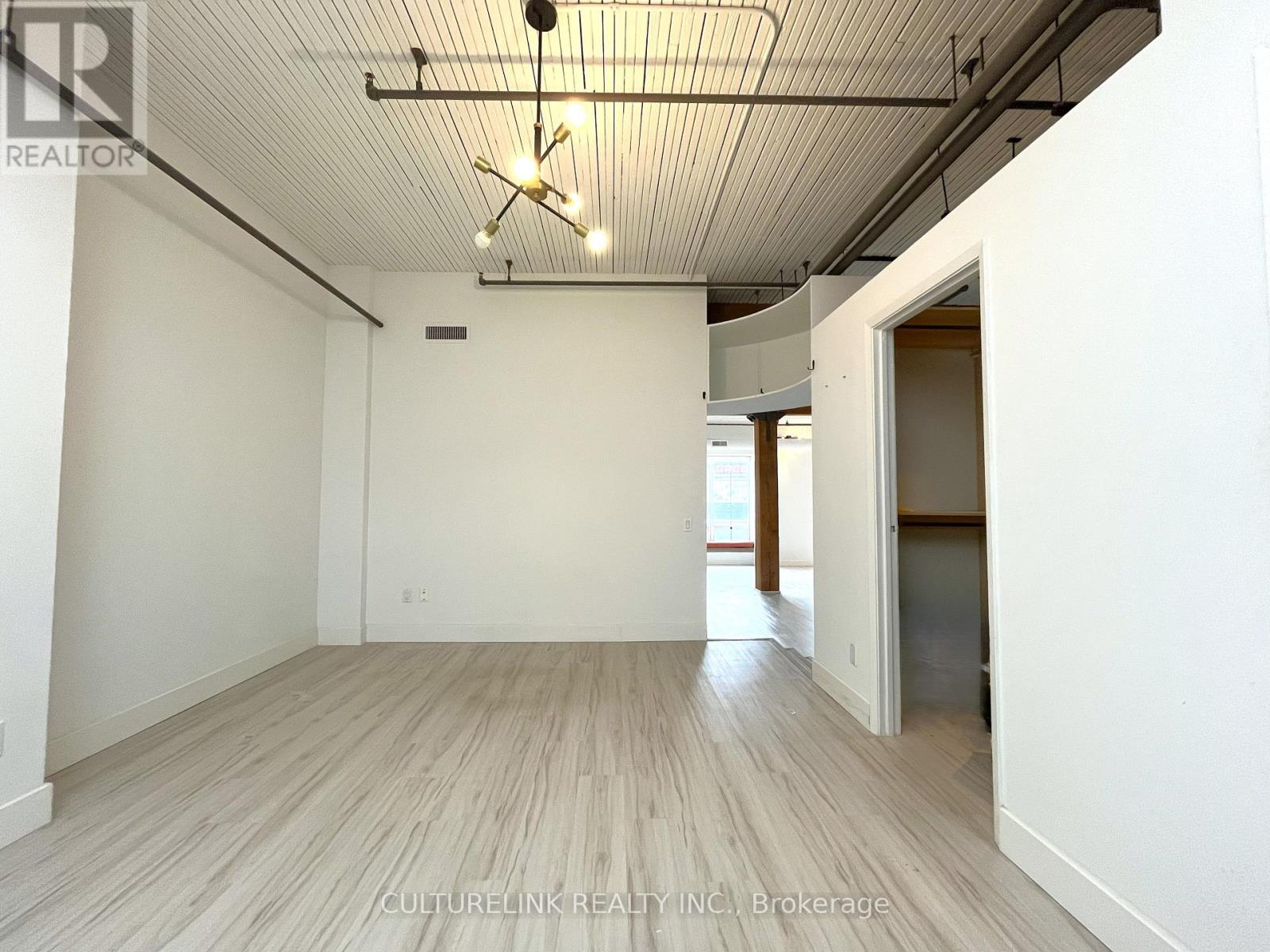 201 - 781 KING STREET W, Toronto (Niagara), Ontario, M5V3L5 — Photo 11