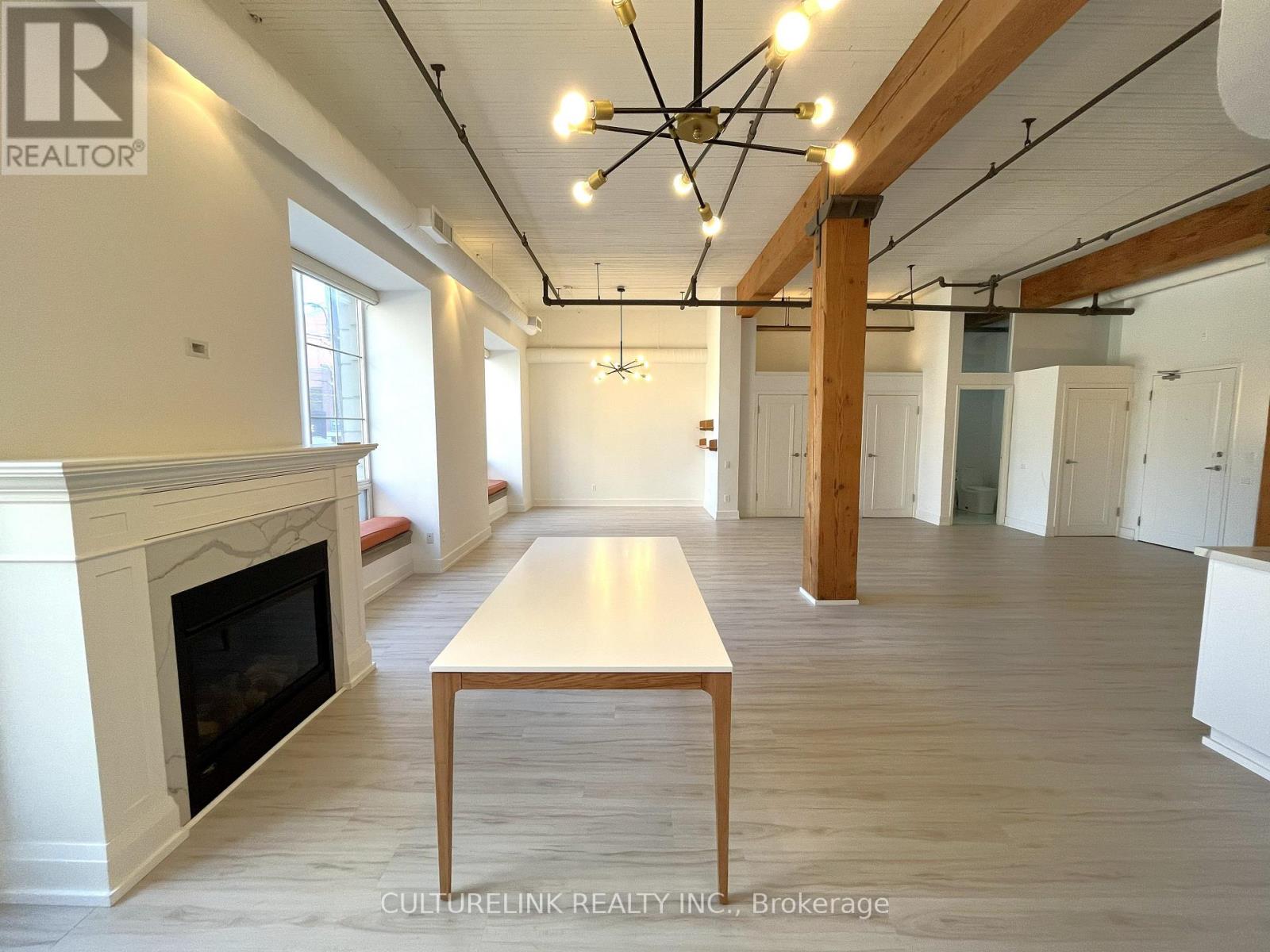 201 - 781 KING STREET W, Toronto (Niagara), Ontario, M5V3L5 — Photo 4