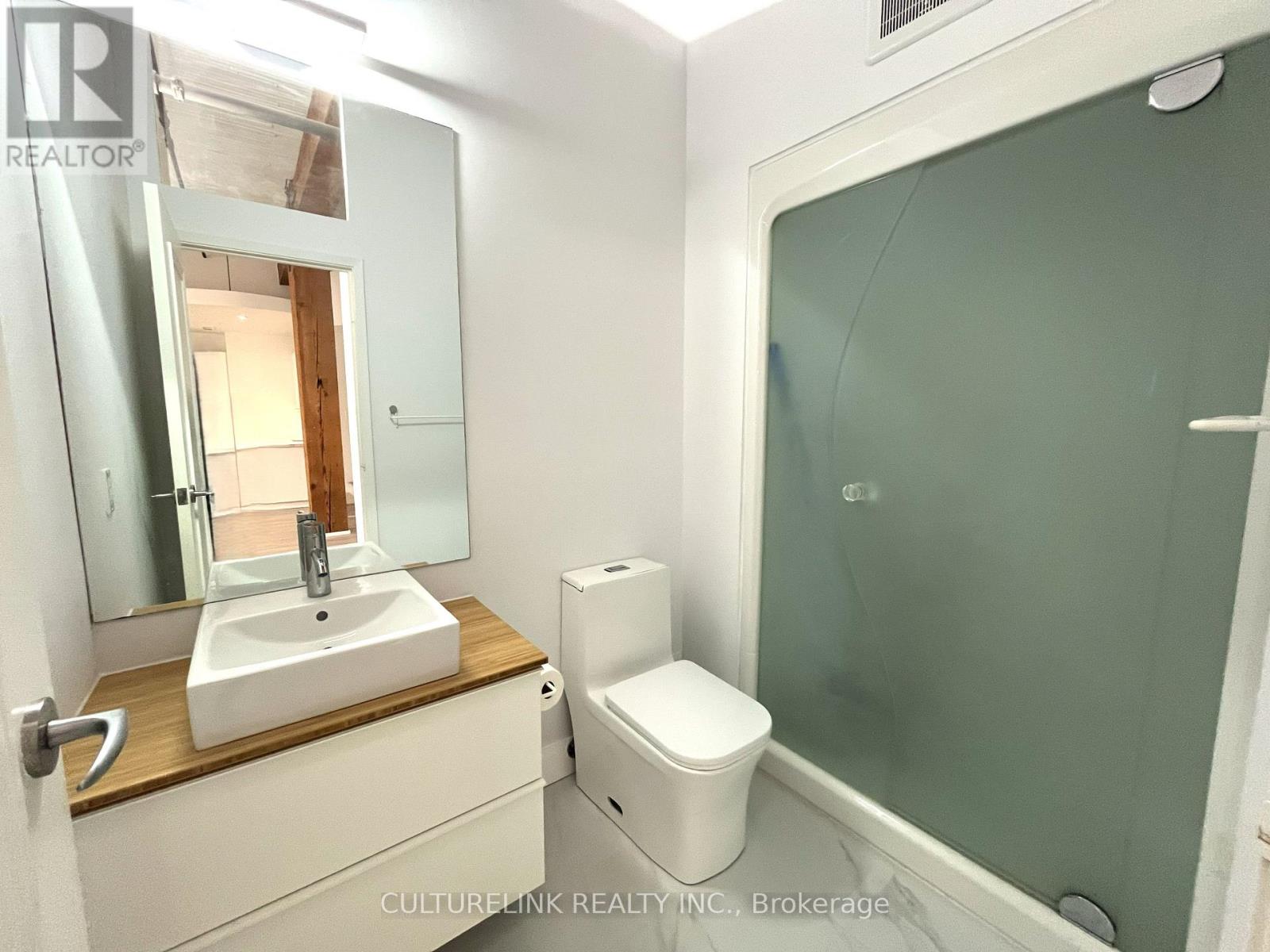 201 - 781 KING STREET W, Toronto (Niagara), Ontario, M5V3L5 — Photo 7